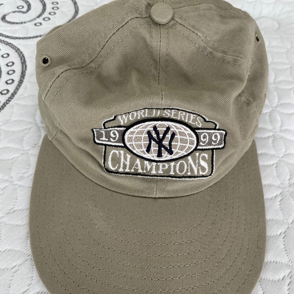 NY Yankees 1999 World Champions Baseball Cap